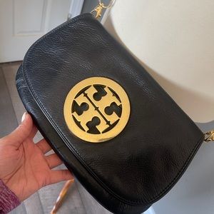 Tory Burch black crossbody - used